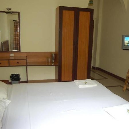 Hotel Blue Hills Coonoor Ooty Eksteriør bilde