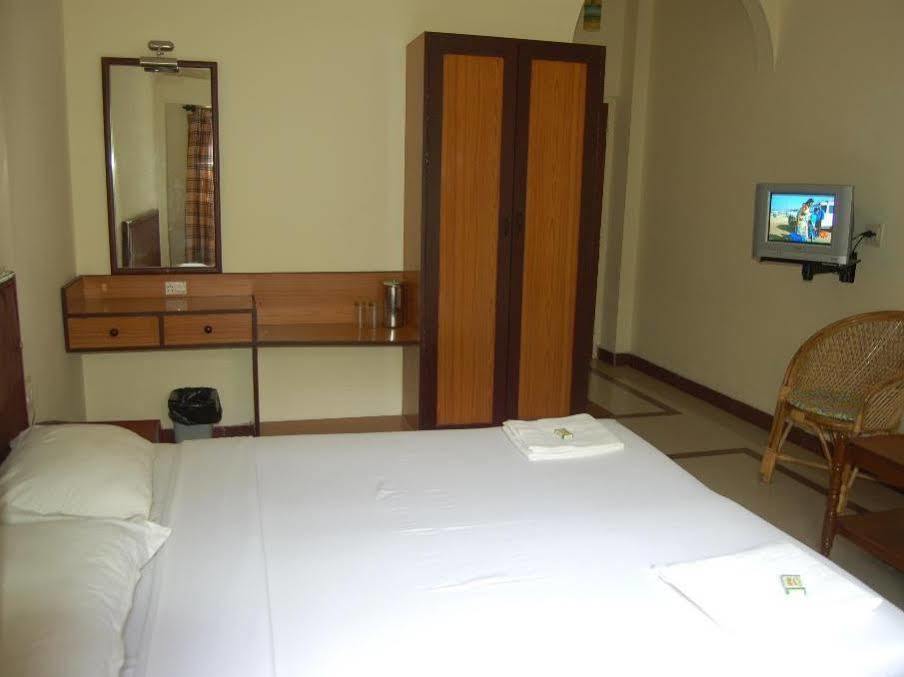Hotel Blue Hills Coonoor Ooty Eksteriør bilde